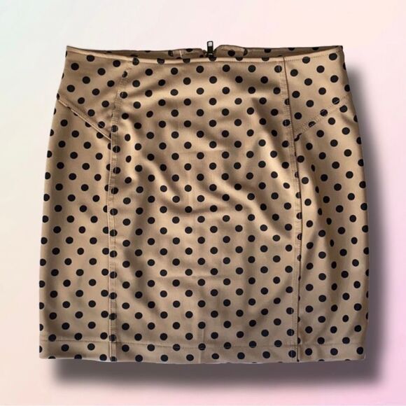 F21, Trendy, Nude, Polka Dot Mini Skirt - Picture 14 of 14